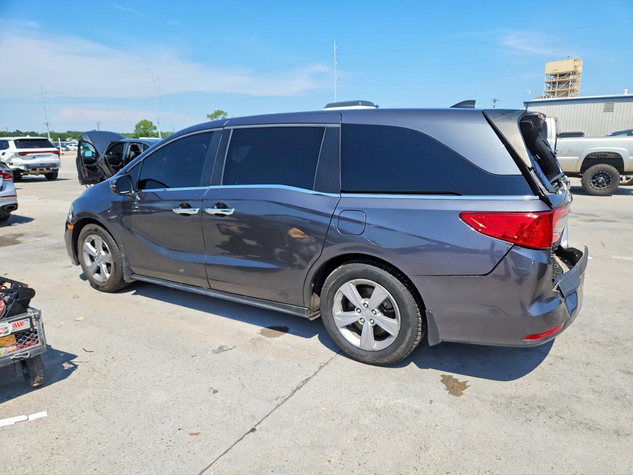 2020 Honda Odyssey Ex - Image 2