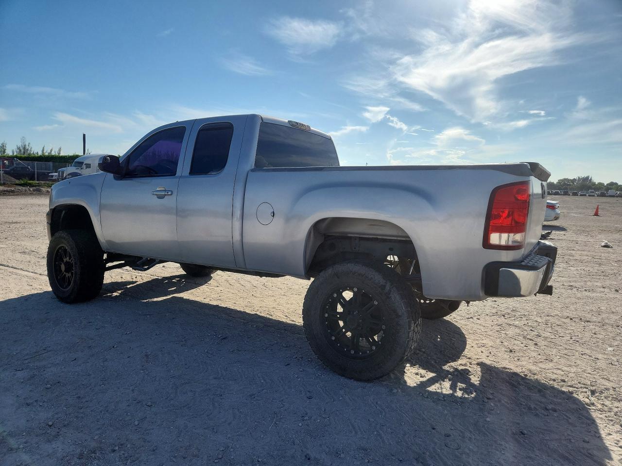 2013 GMC Sierra Sle - Фото 2