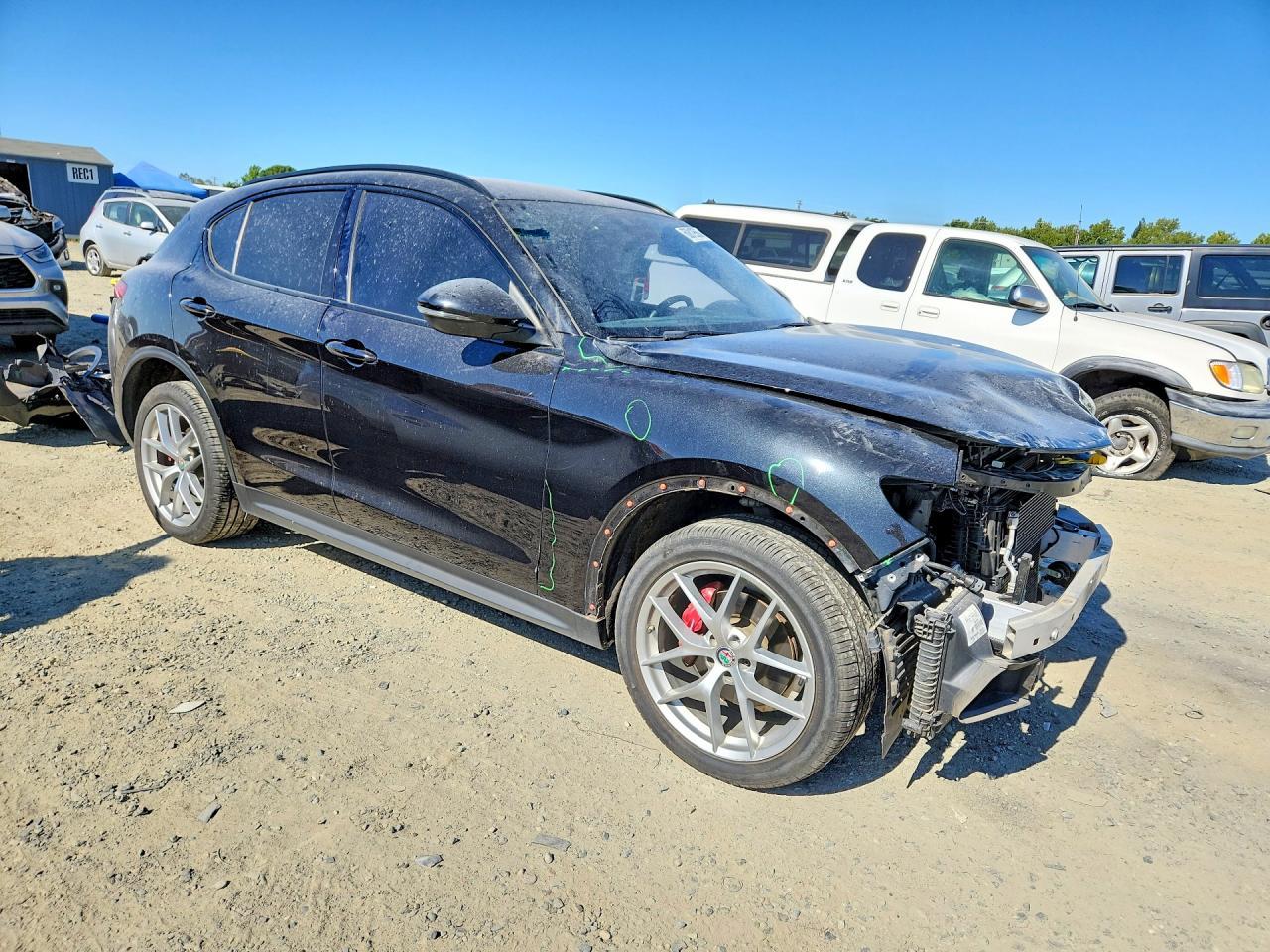 2018 Alfa Romeo Stelvio Ti Sport - Фото 4