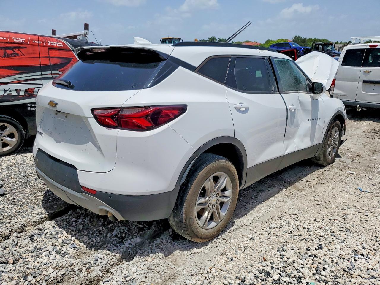 2021 Chevrolet Blazer 3Lt - Фото 3