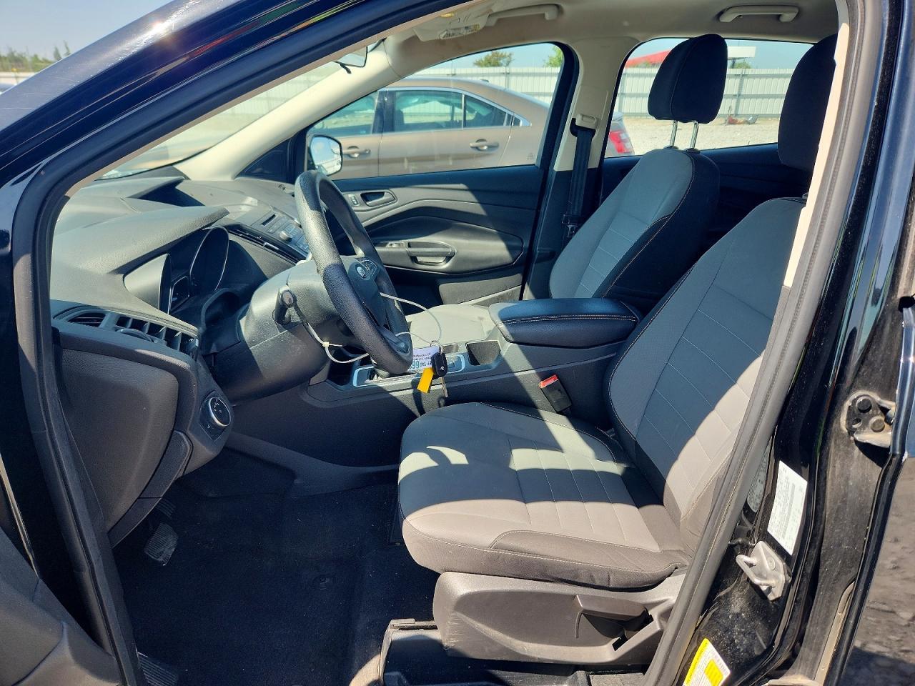 2017 Ford Escape S - Фото 7