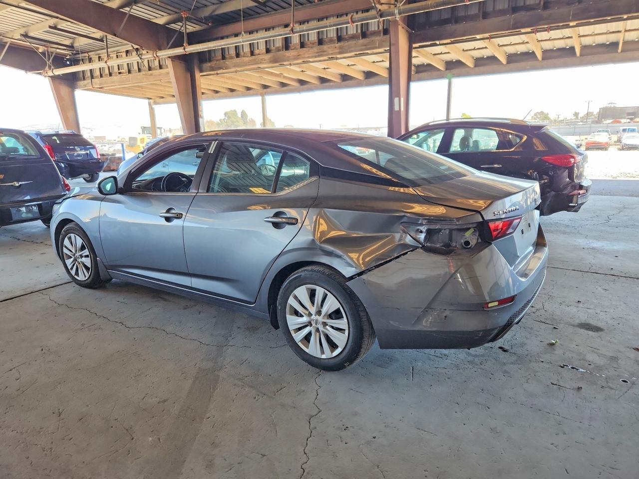 2022 Nissan Sentra S - Фото 2
