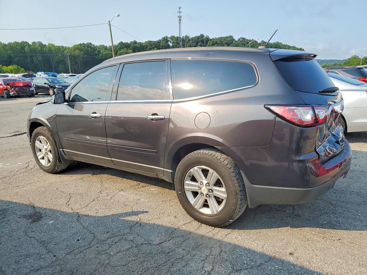 2014 Chevrolet Traverse Lt - Фото 2