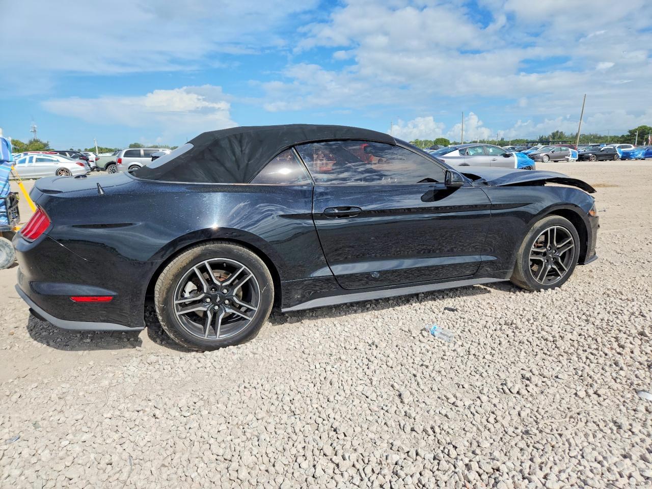 2020 Ford Mustang - Image 3