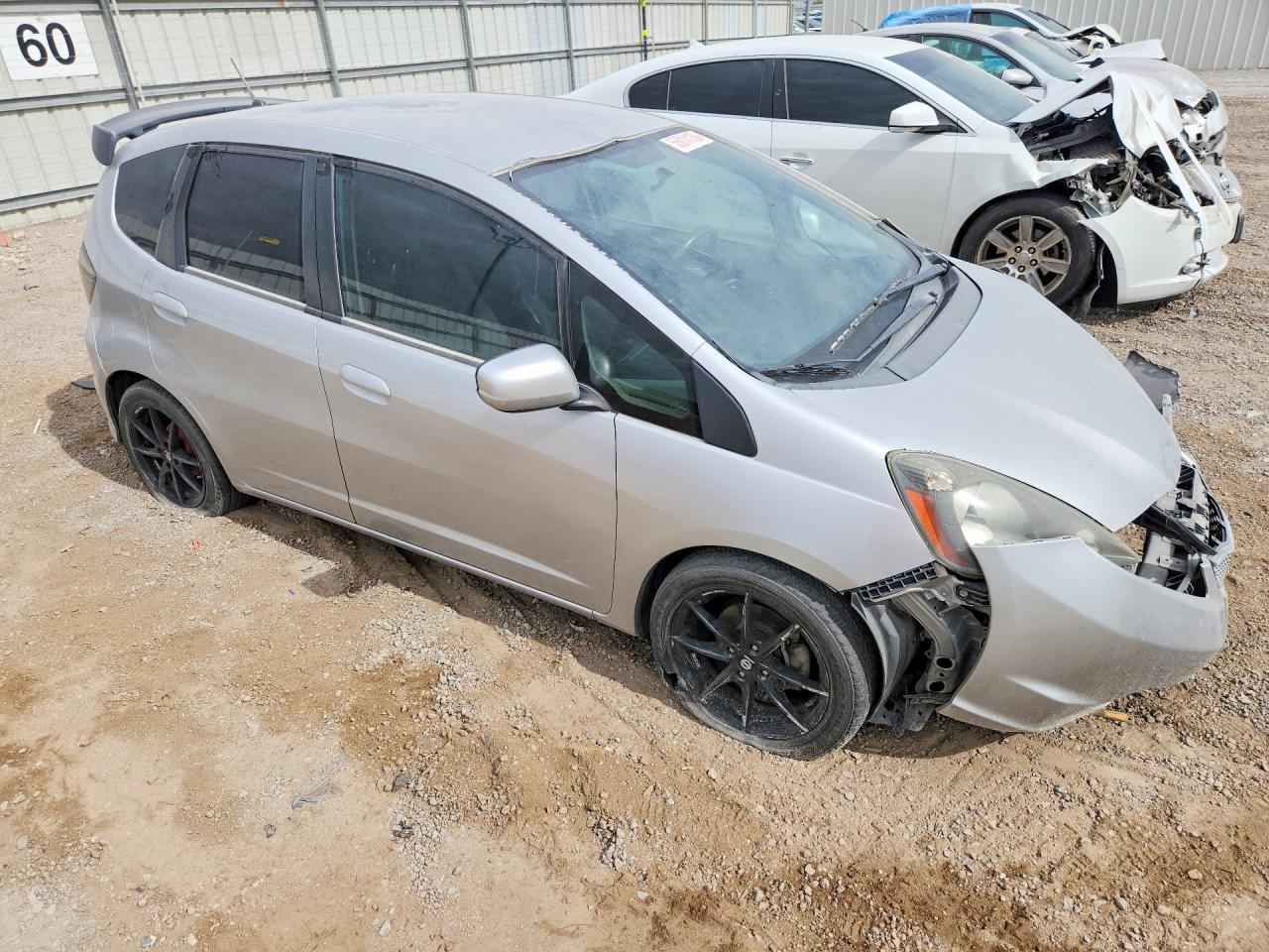 2013 Honda Fit - Image 4