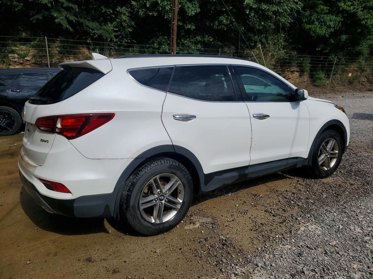 2017 Hyundai Santa Fe Sport 2.4L - Фото 3