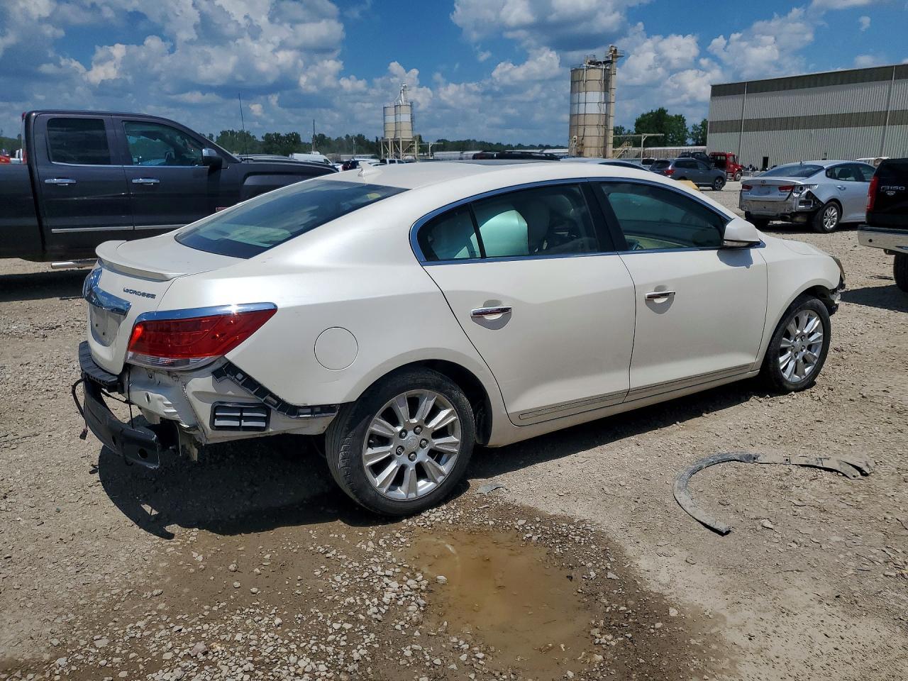 2012 Buick Lacrosse Premium - Image 3
