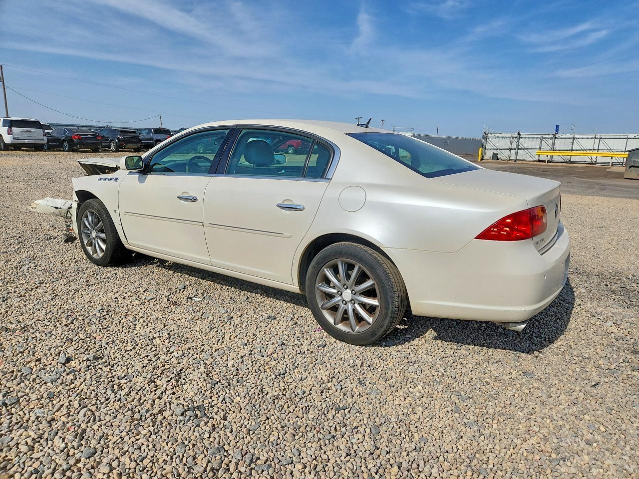 2008 Buick Lucerne Cxs - Image 2