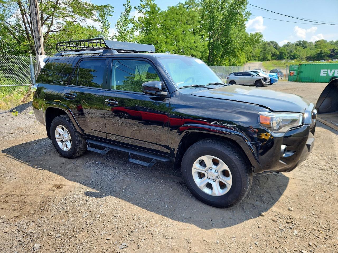 2024 Toyota 4Runner Sr5 - Image 4