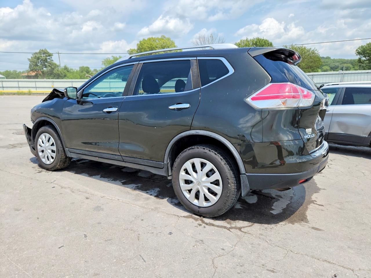 2016 Nissan Rogue S - Фото 2