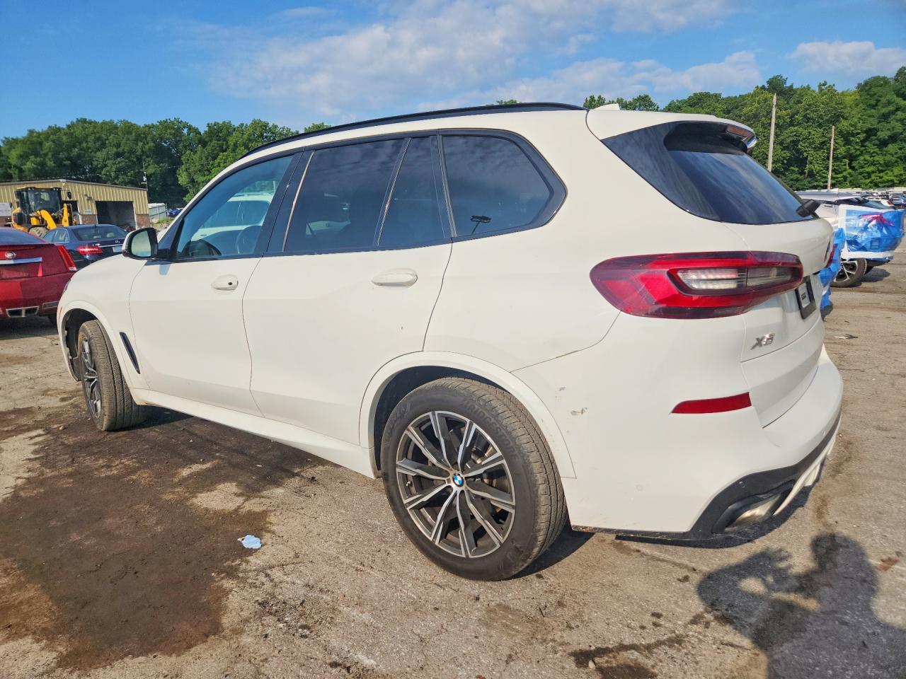 2021 BMW X5 xDrive40I - Фото 2