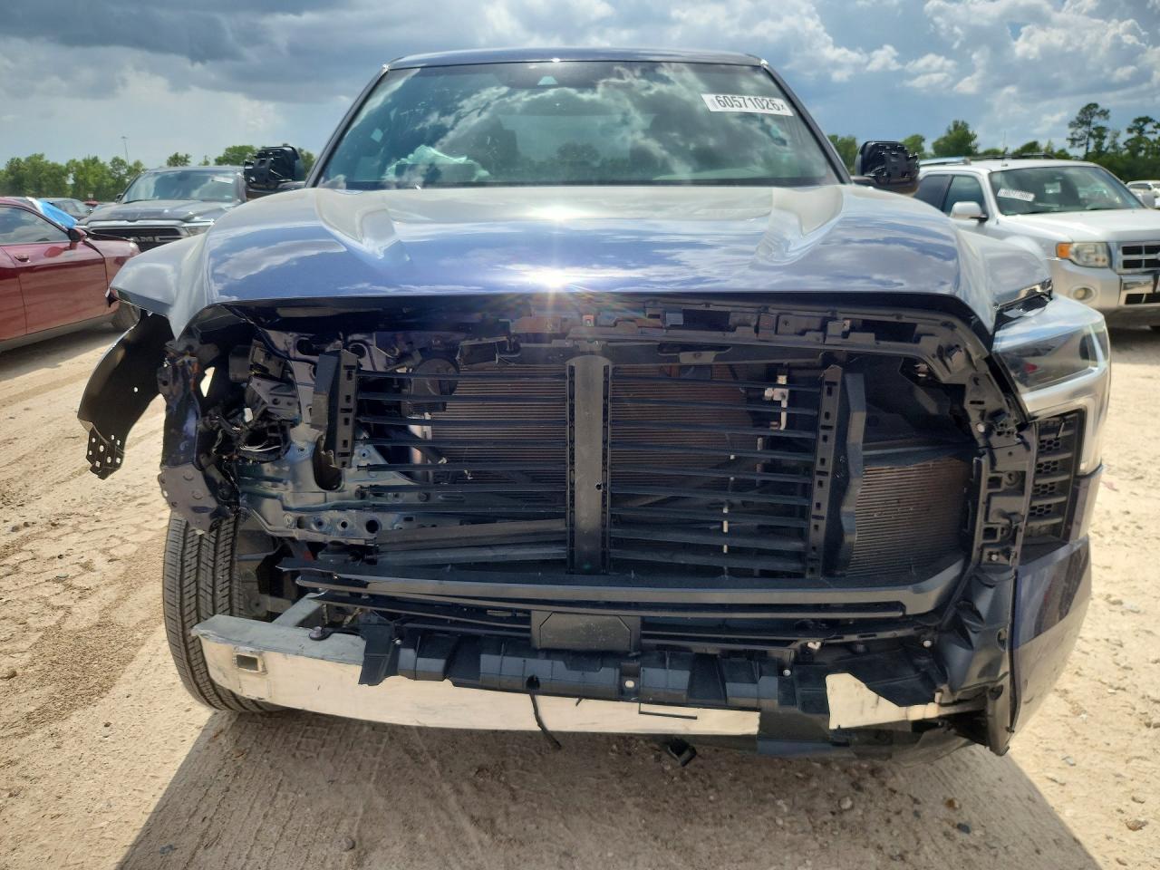2025 Toyota Tundra Sr5 - Image 5