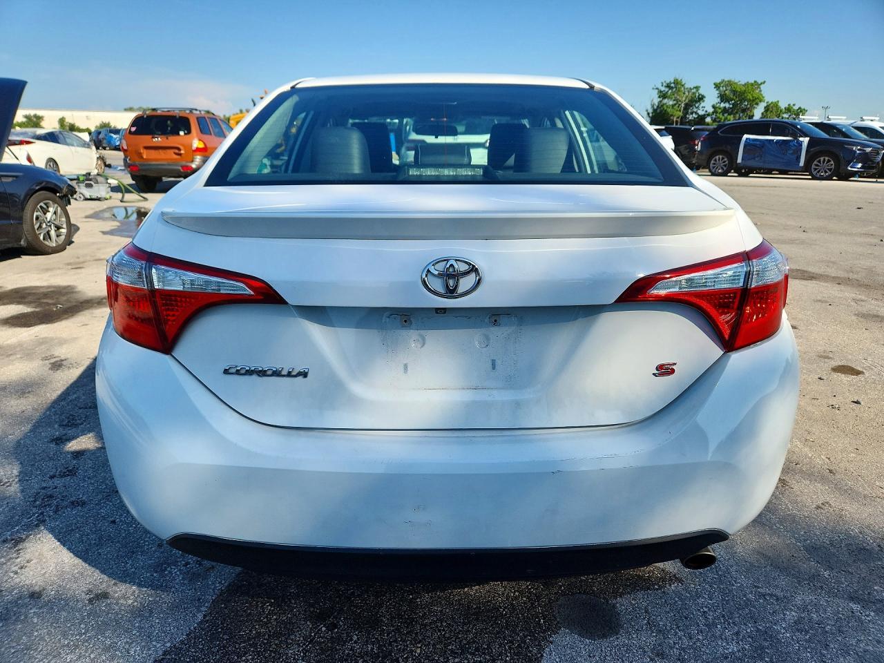 2014 Toyota Corolla S Plus - Фото 6