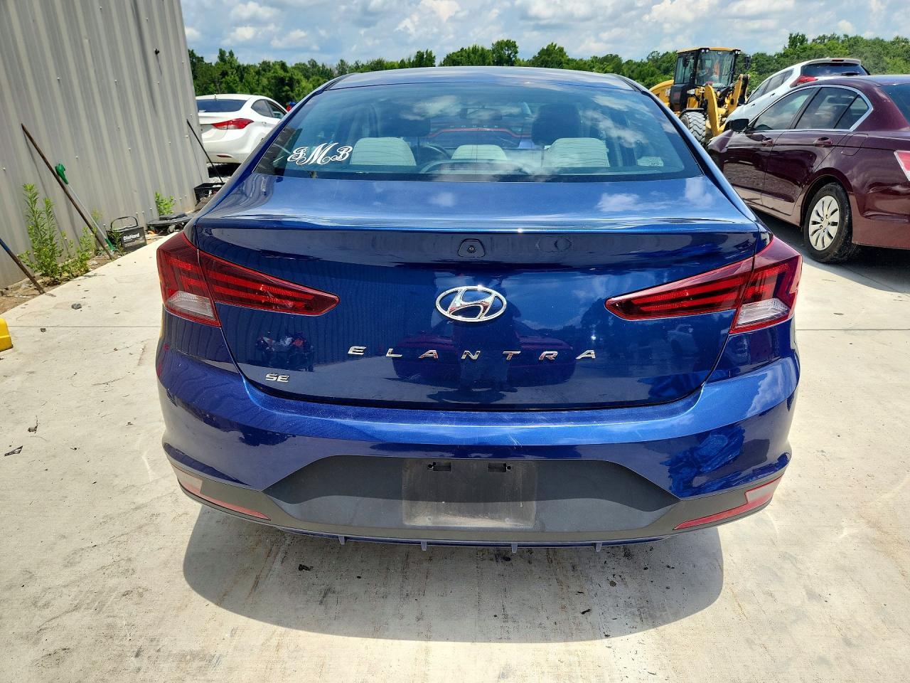 2019 Hyundai Elantra Se - Image 6
