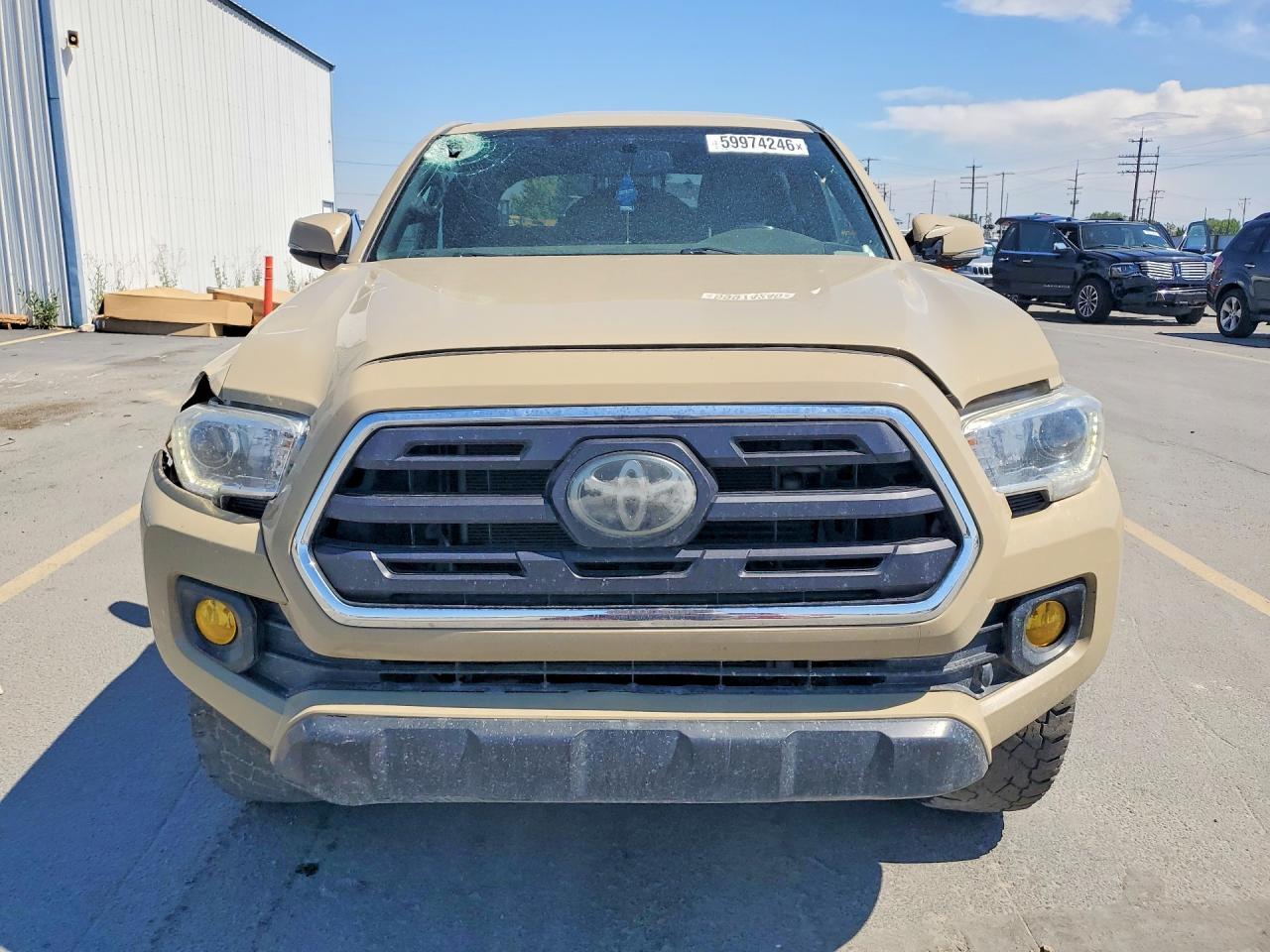 2017 Toyota Tacoma Sr V6 - Фото 5