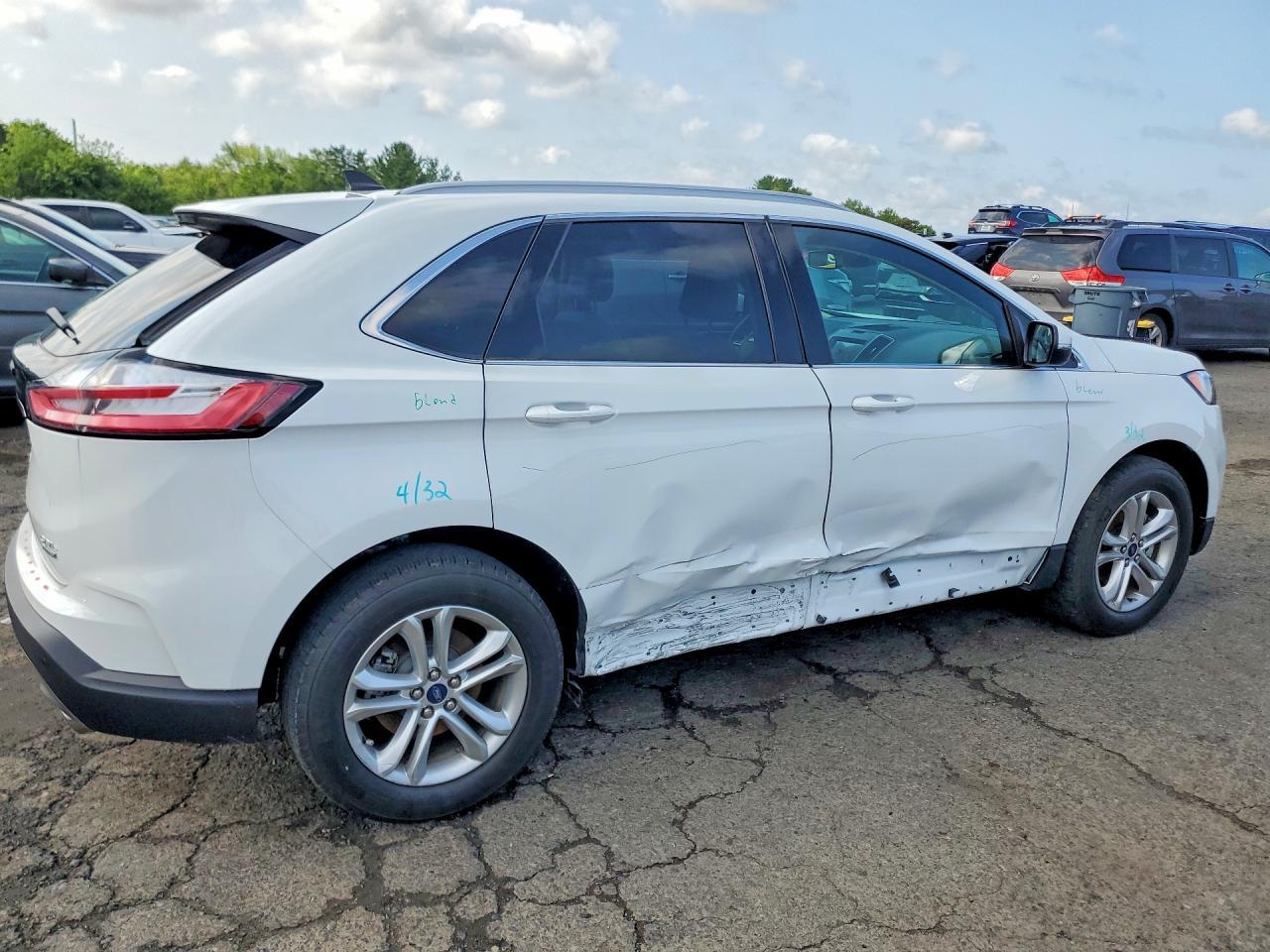 2020 Ford Edge Sel - Фото 3
