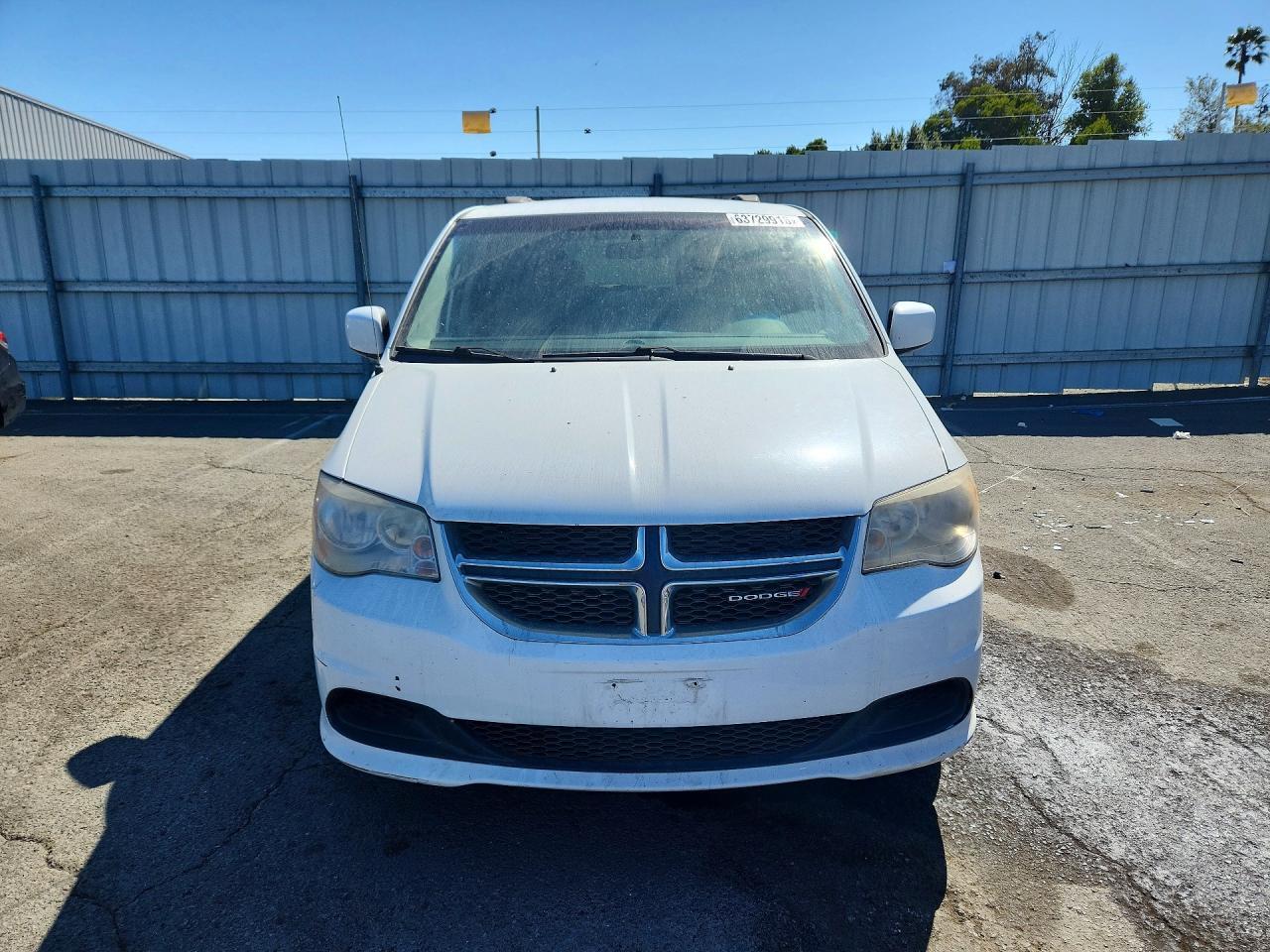2014 Dodge Grand Caravan Sxt - Image 5