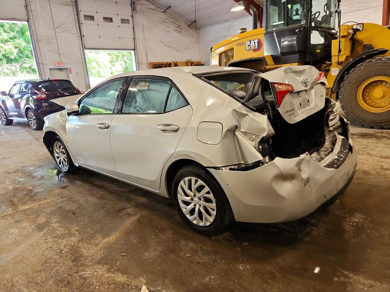 2019 Toyota Corolla Le - Фото 2