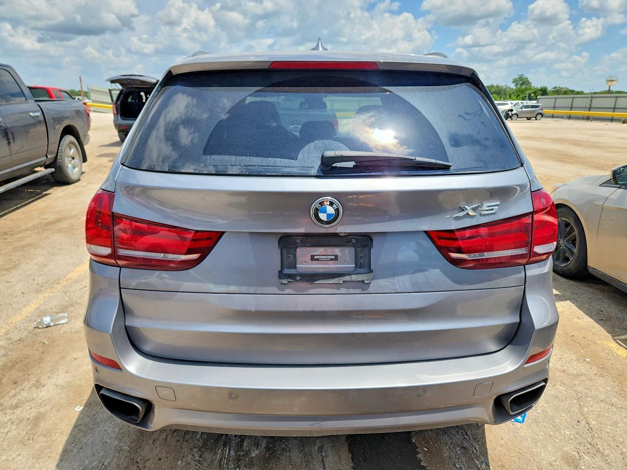 2016 BMW X5 xDrive50I - Фото 6