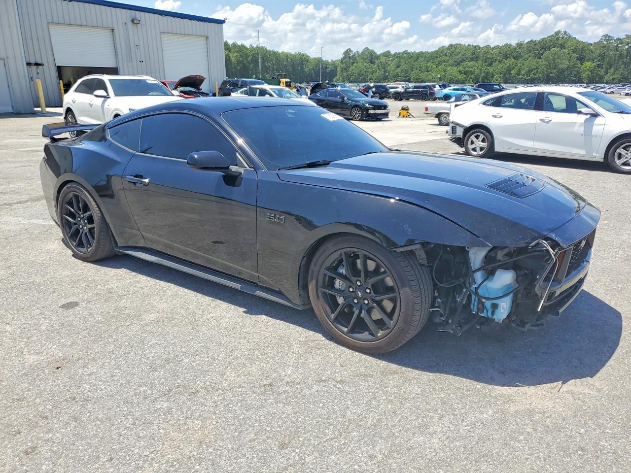 2024 Ford Mustang Gt - Image 4