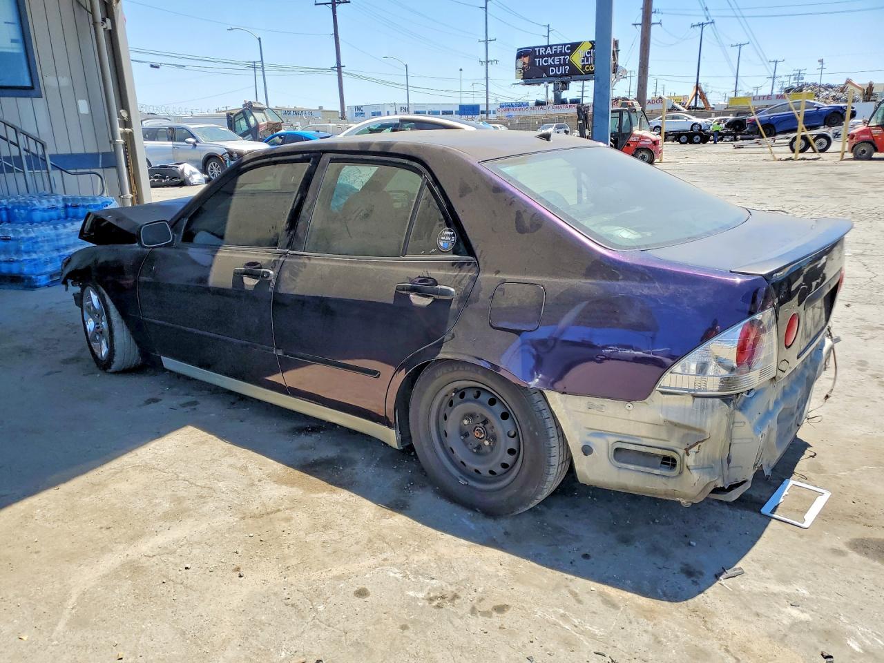 2002 Lexus Is 300 Base - Фото 2