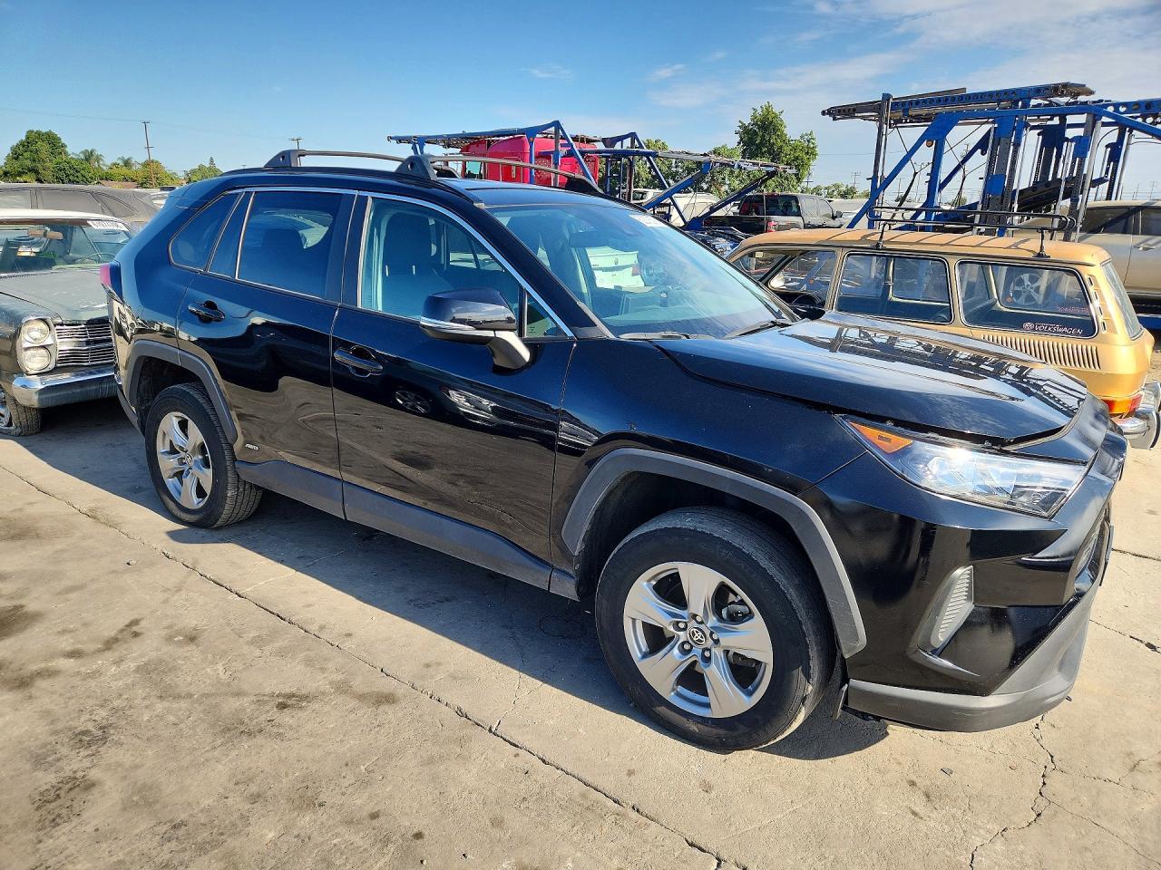 2024 Toyota Rav4 Le - Фото 4