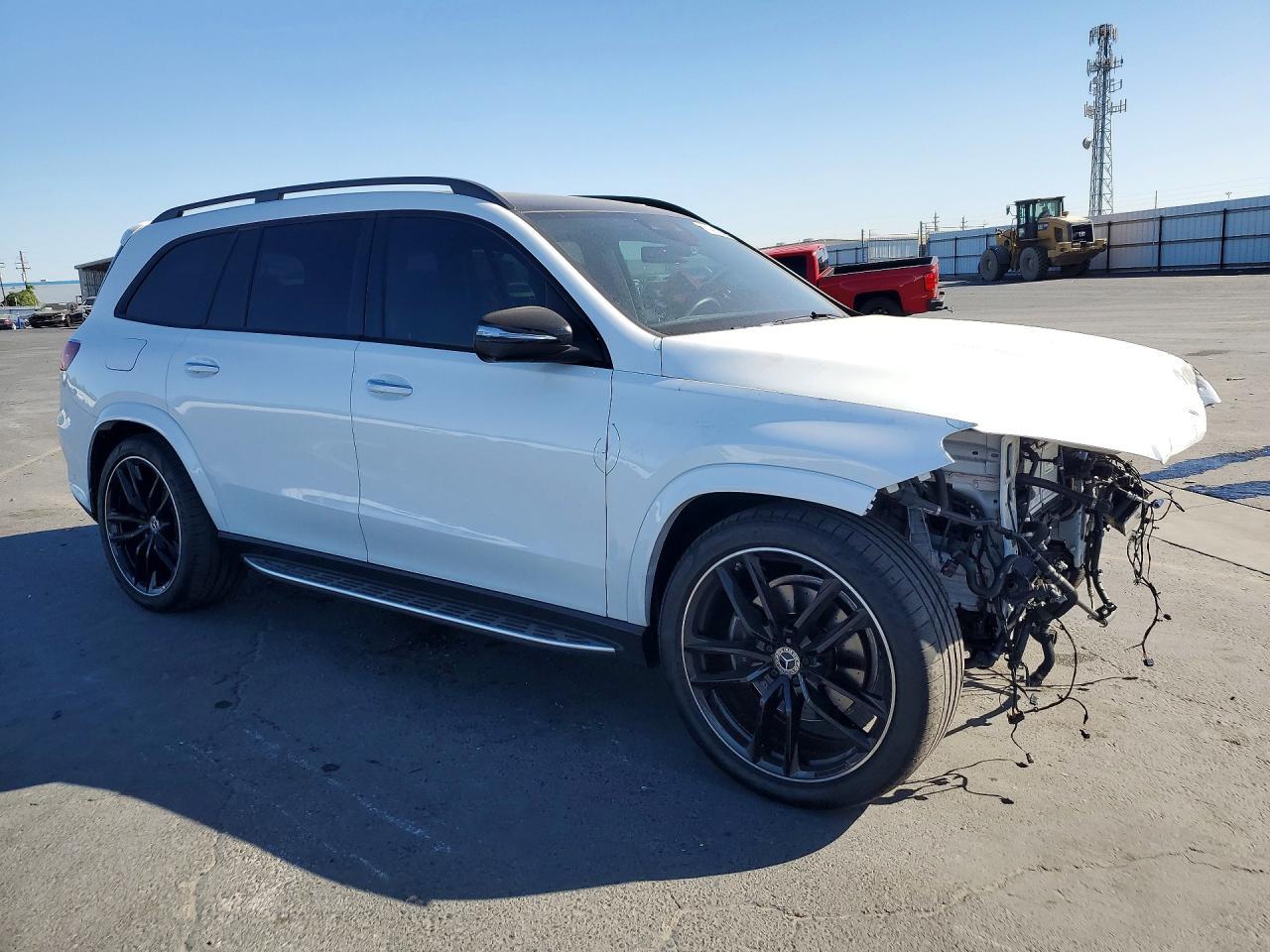 2025 Mercedes-Benz Gls 580 4Matic - Фото 4
