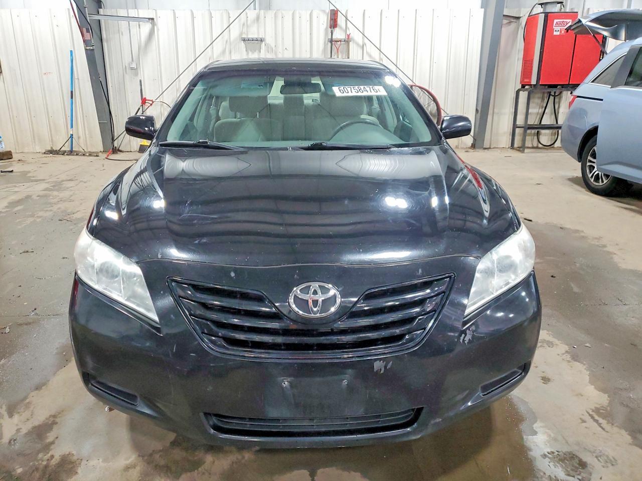 2009 Toyota Camry Le - Фото 5