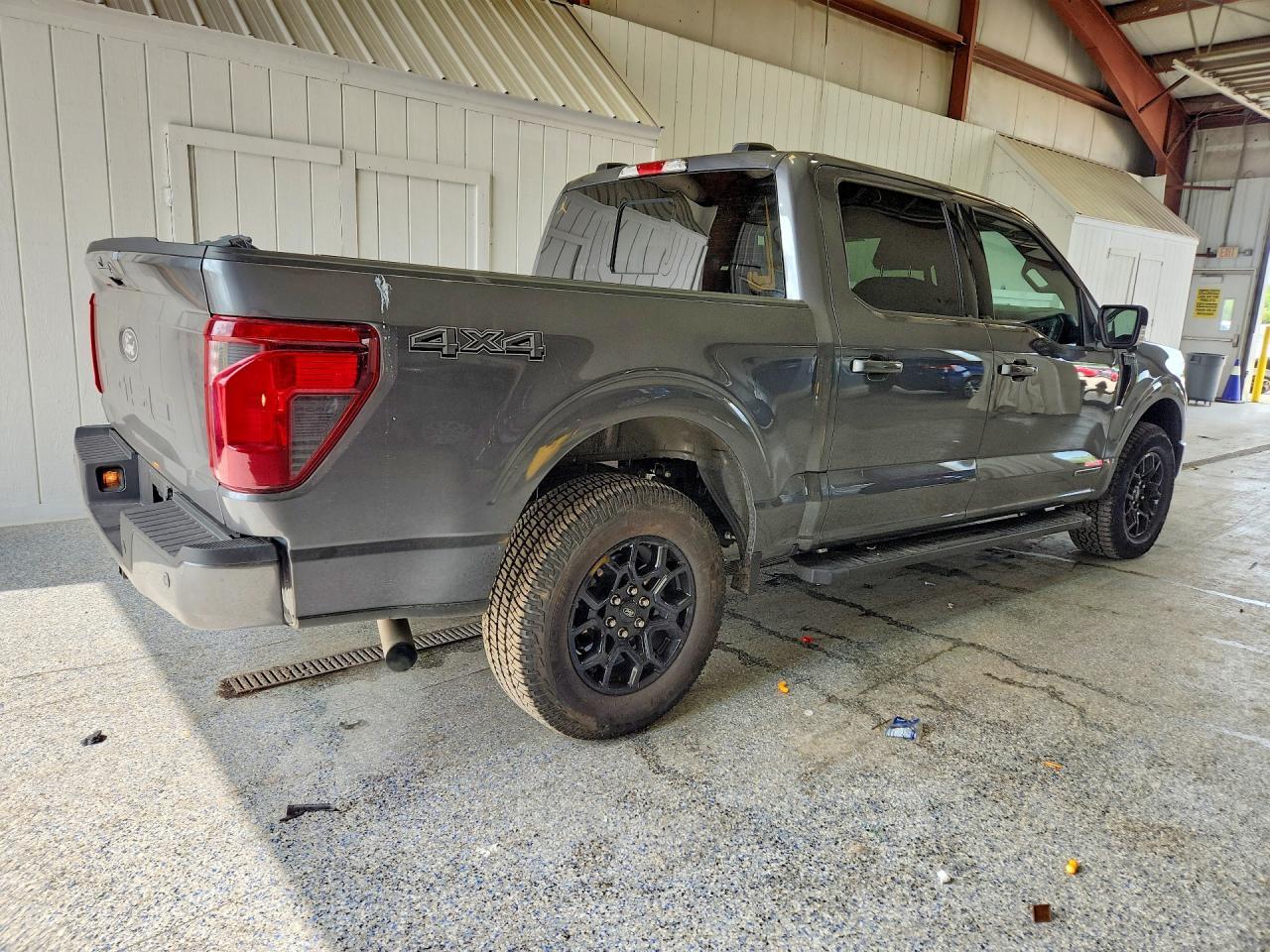 2025 Ford F150 Xlt - Фото 3