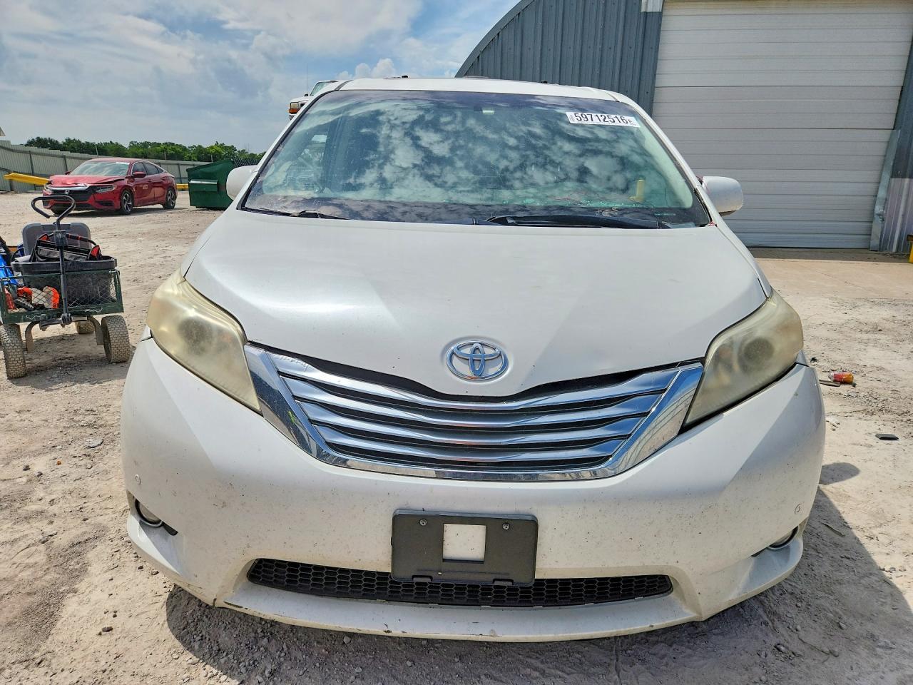 2011 Toyota Sienna Limited 7-Passenger - Image 5