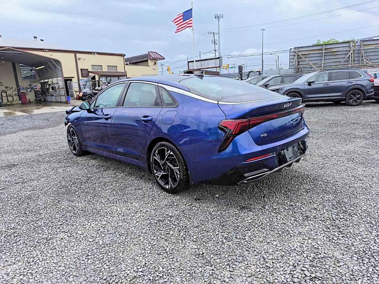 2025 Kia K5 Gt Line - Image 2
