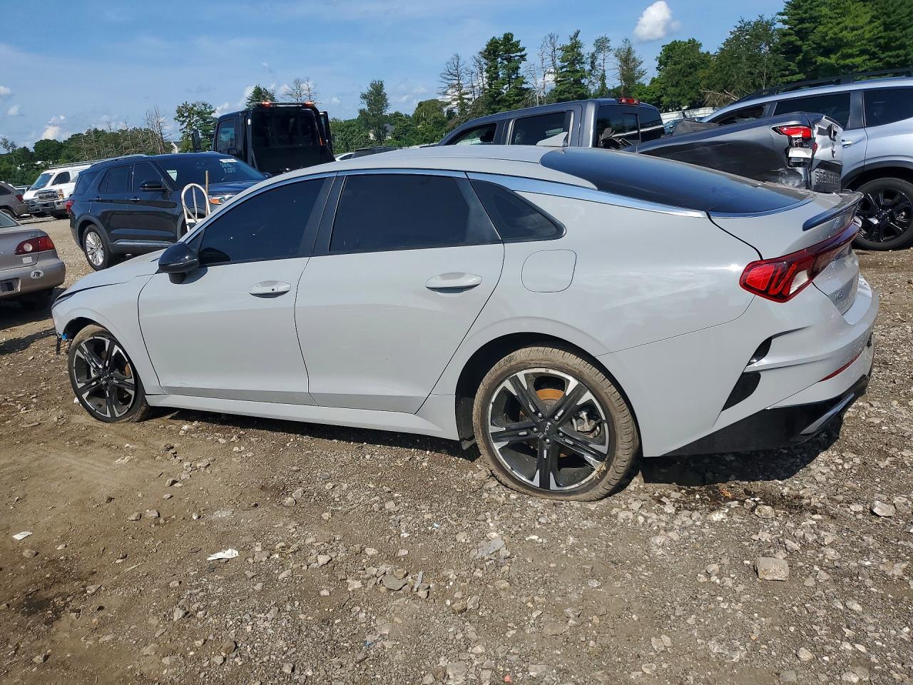 2024 Kia K5 Gt Line - Фото 2