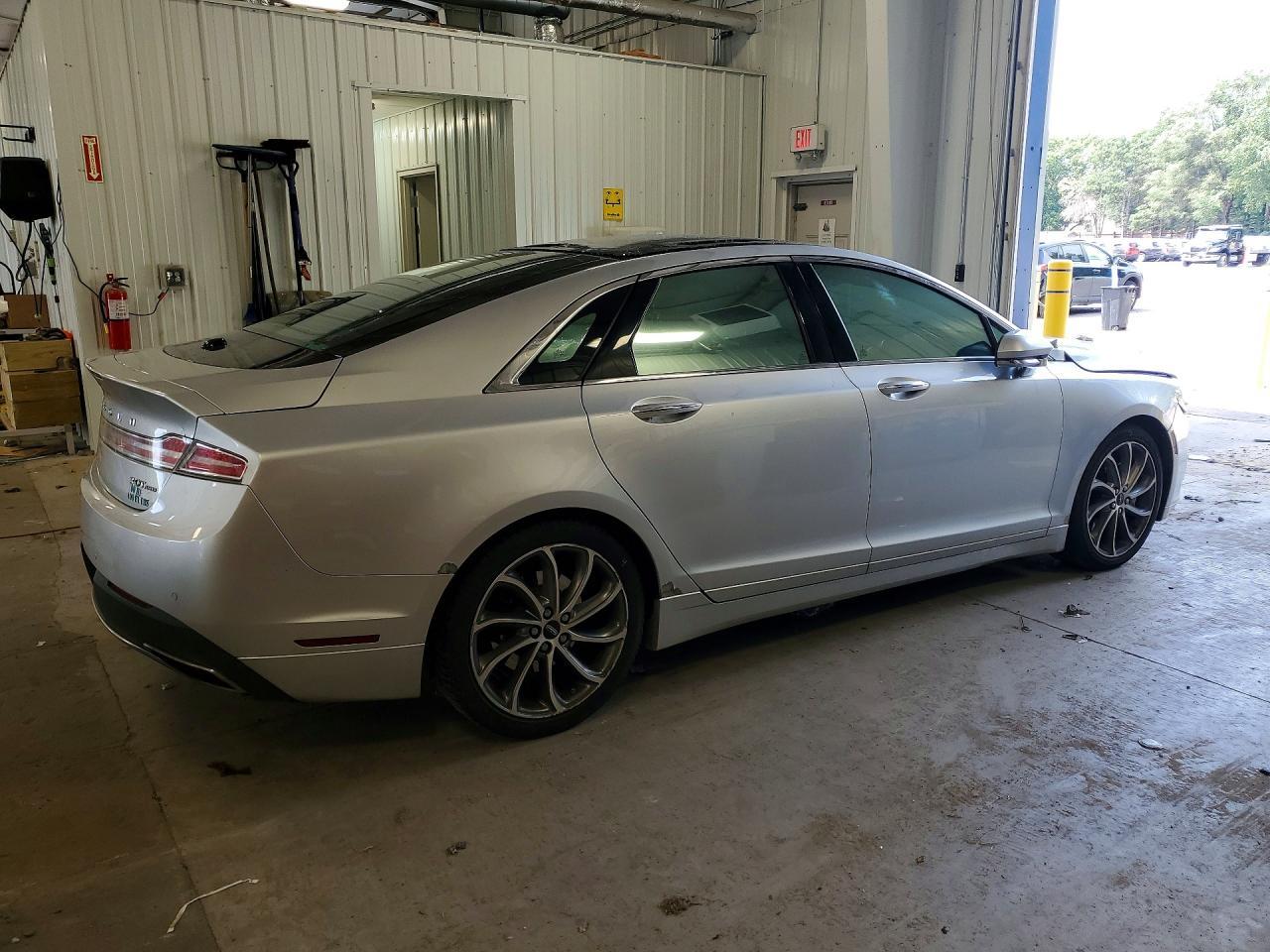 2017 Lincoln Mkz Reserve - Image 3
