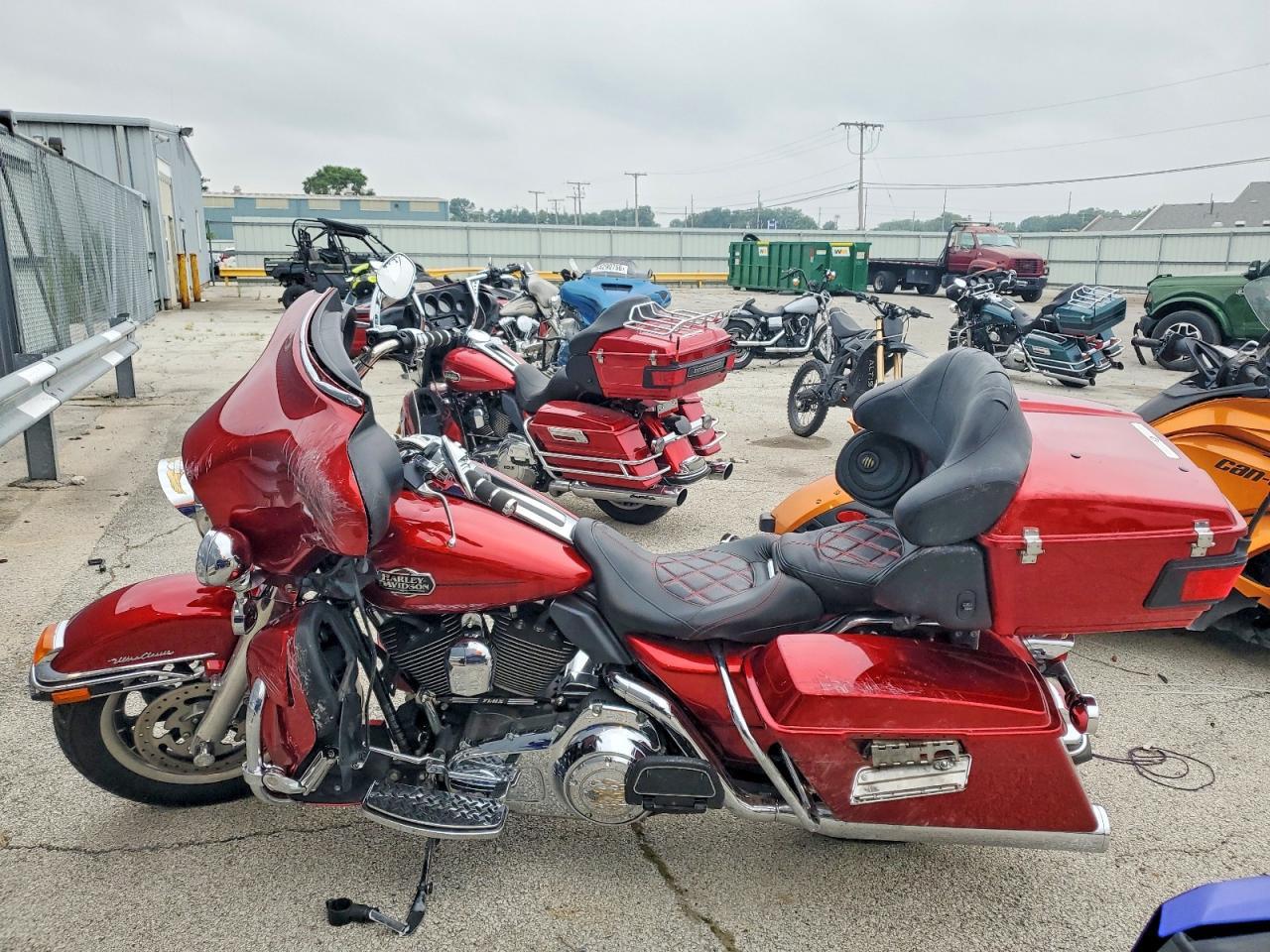 2008 Harley-Davidson Flhtcui - Фото 3