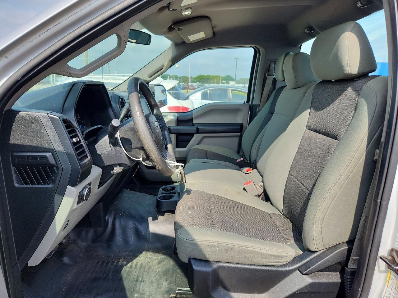 2016 Ford F150 - Image 7