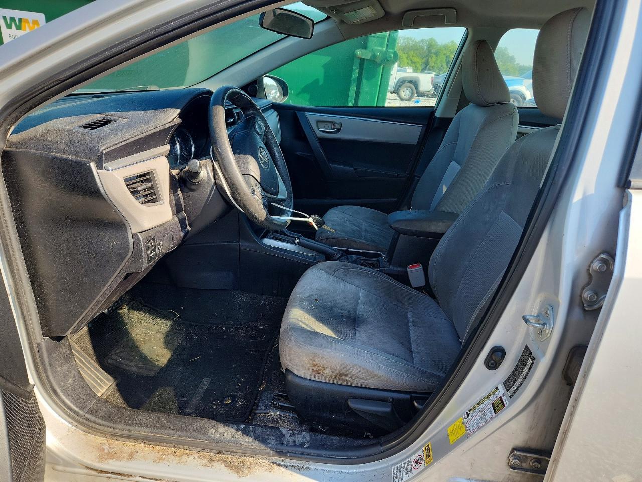 2015 Toyota Corolla L - Фото 7