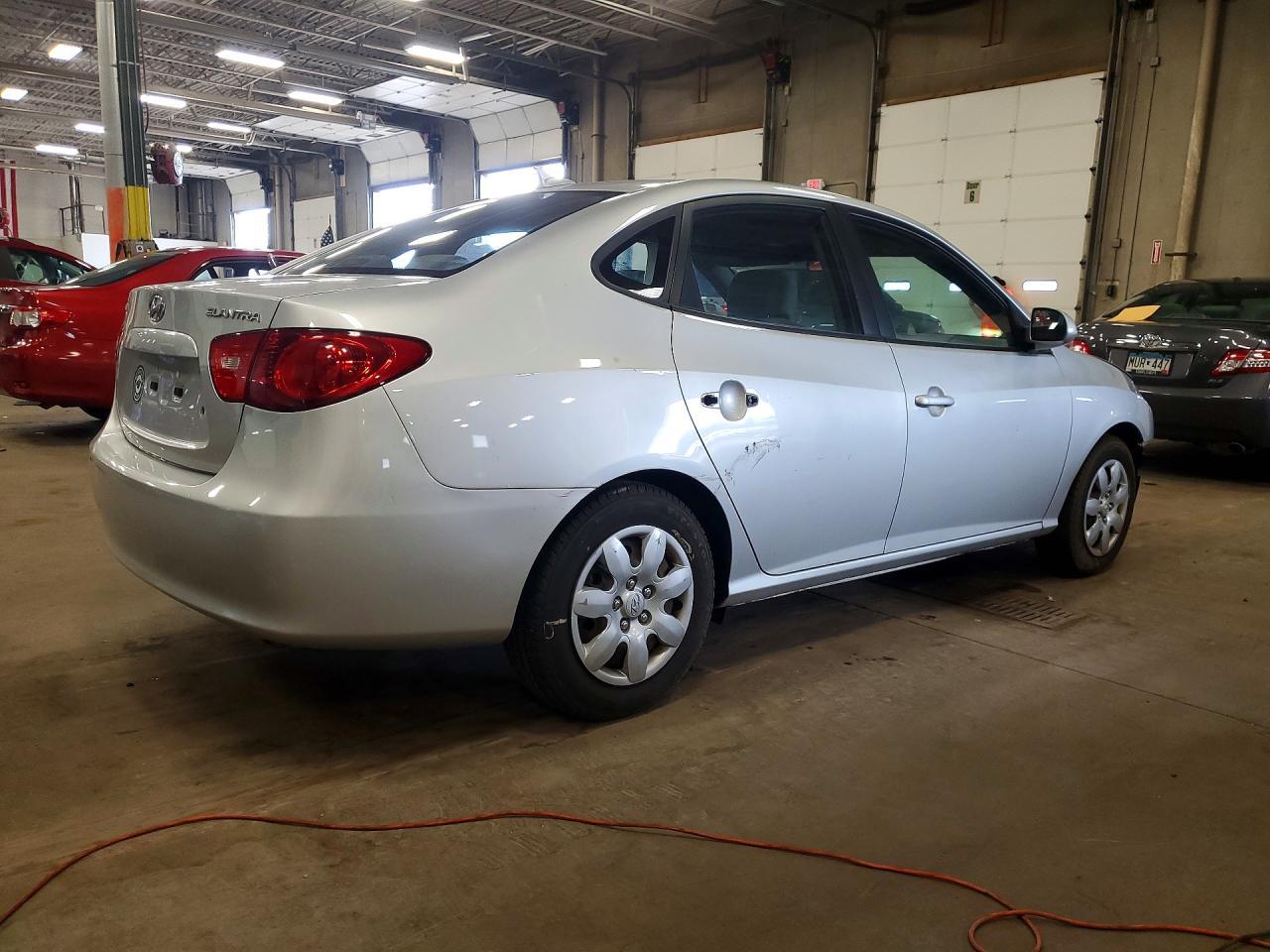2009 Hyundai Elantra Gls - Фото 3