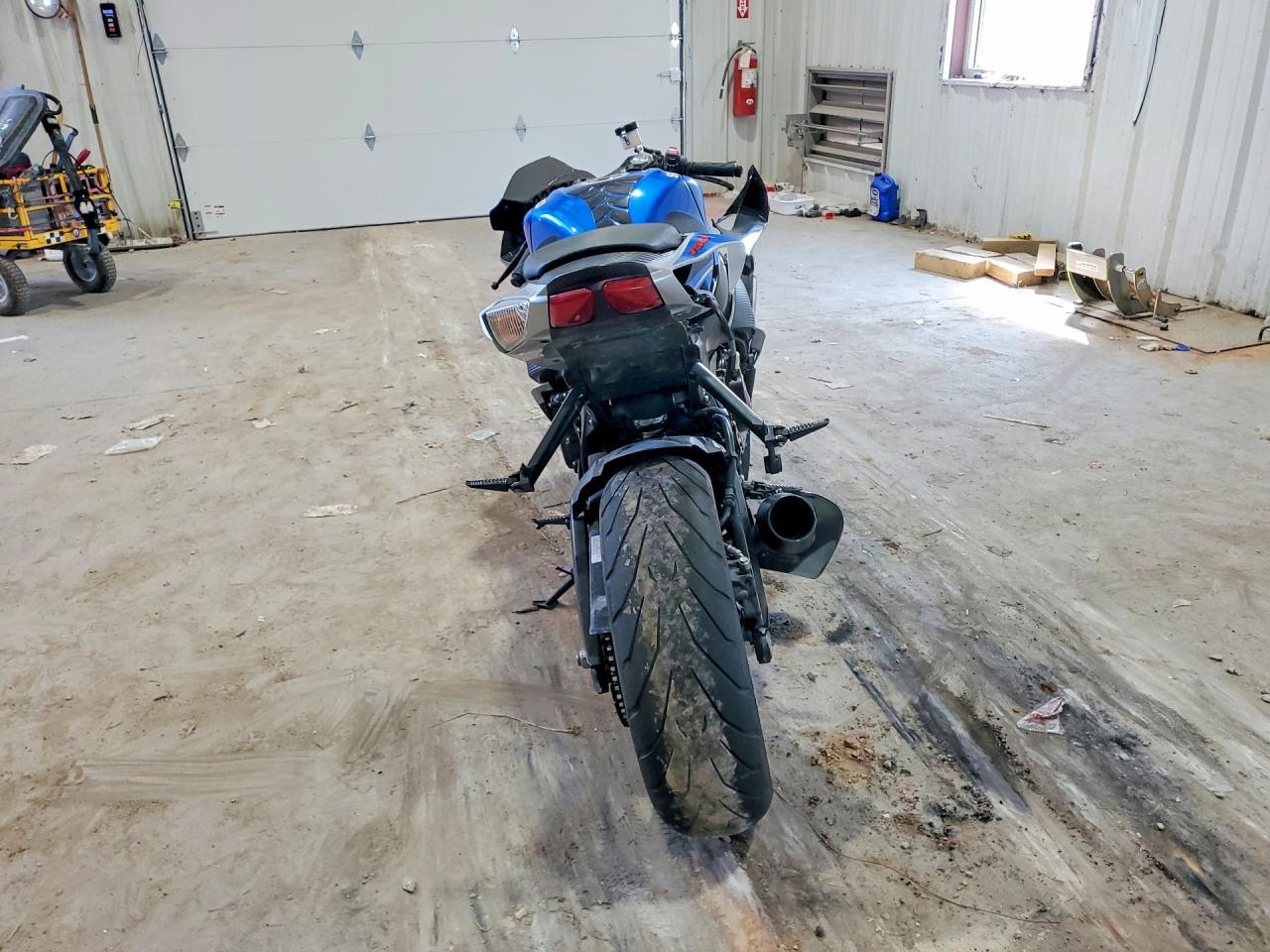 2022 Suzuki Gsx-R750 - Image 4