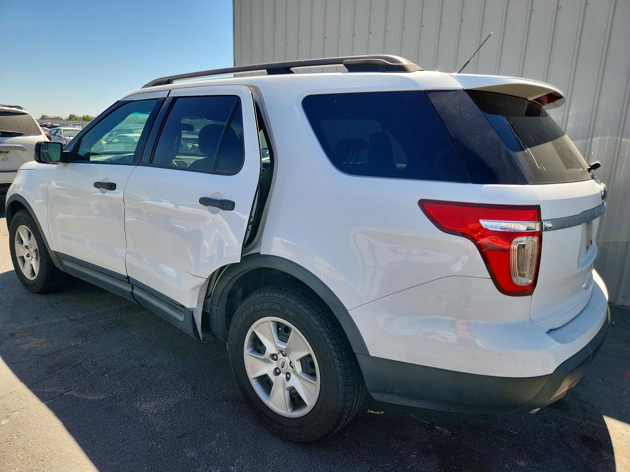 2013 Ford Explorer - Фото 2