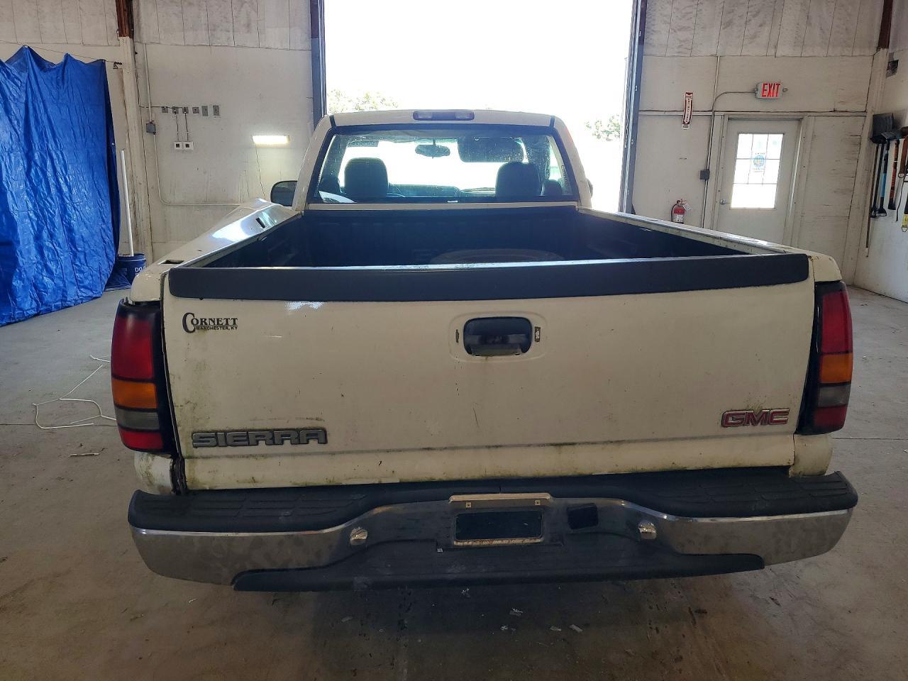 2006 GMC New Sierra C1500 - Image 6