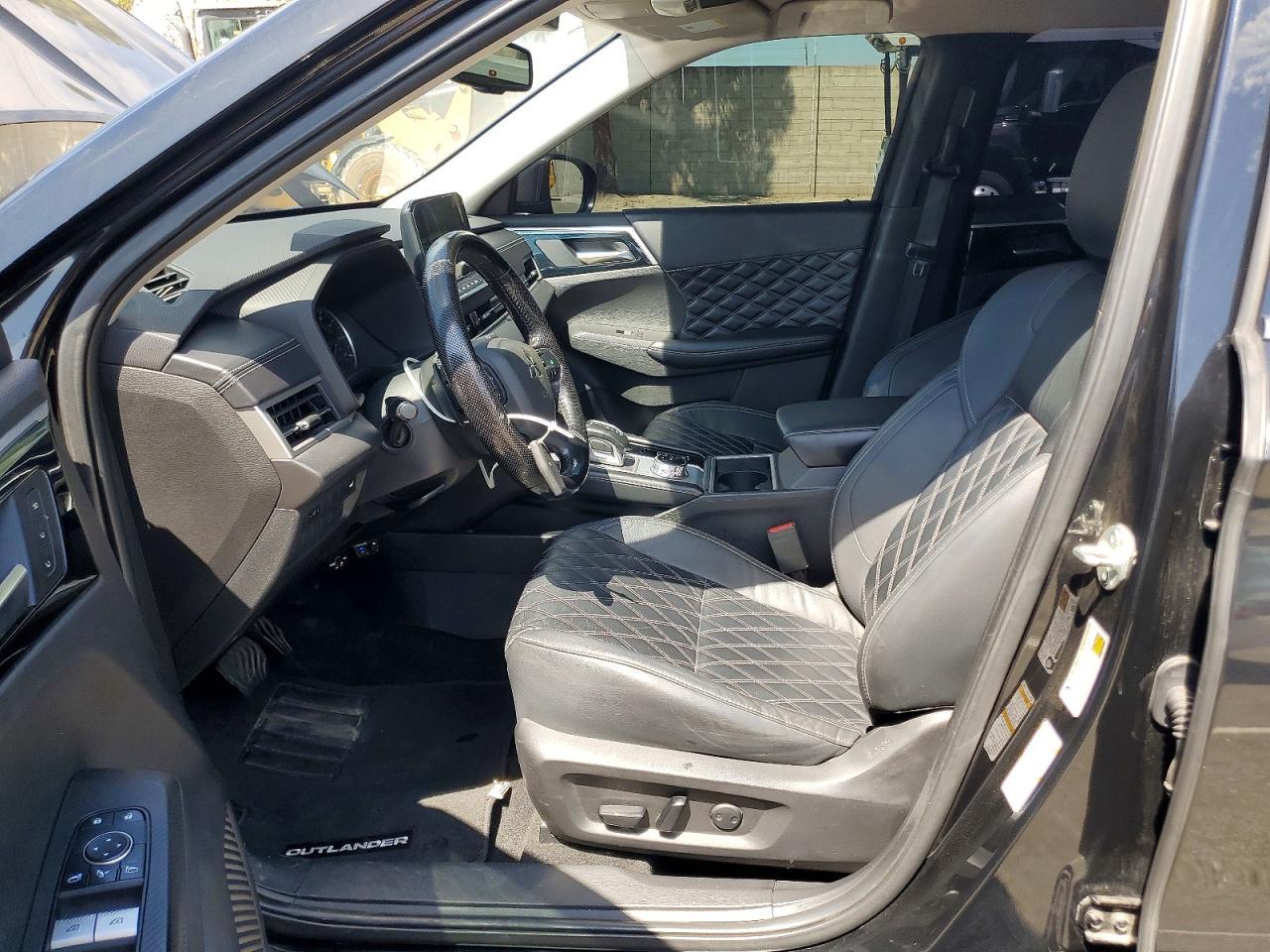 2022 Mitsubishi Outlander Sel - Image 7