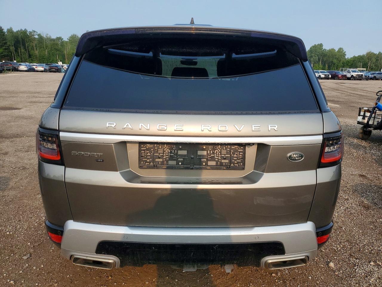 2020 Land Rover Range Rover Sport Hse - Image 6
