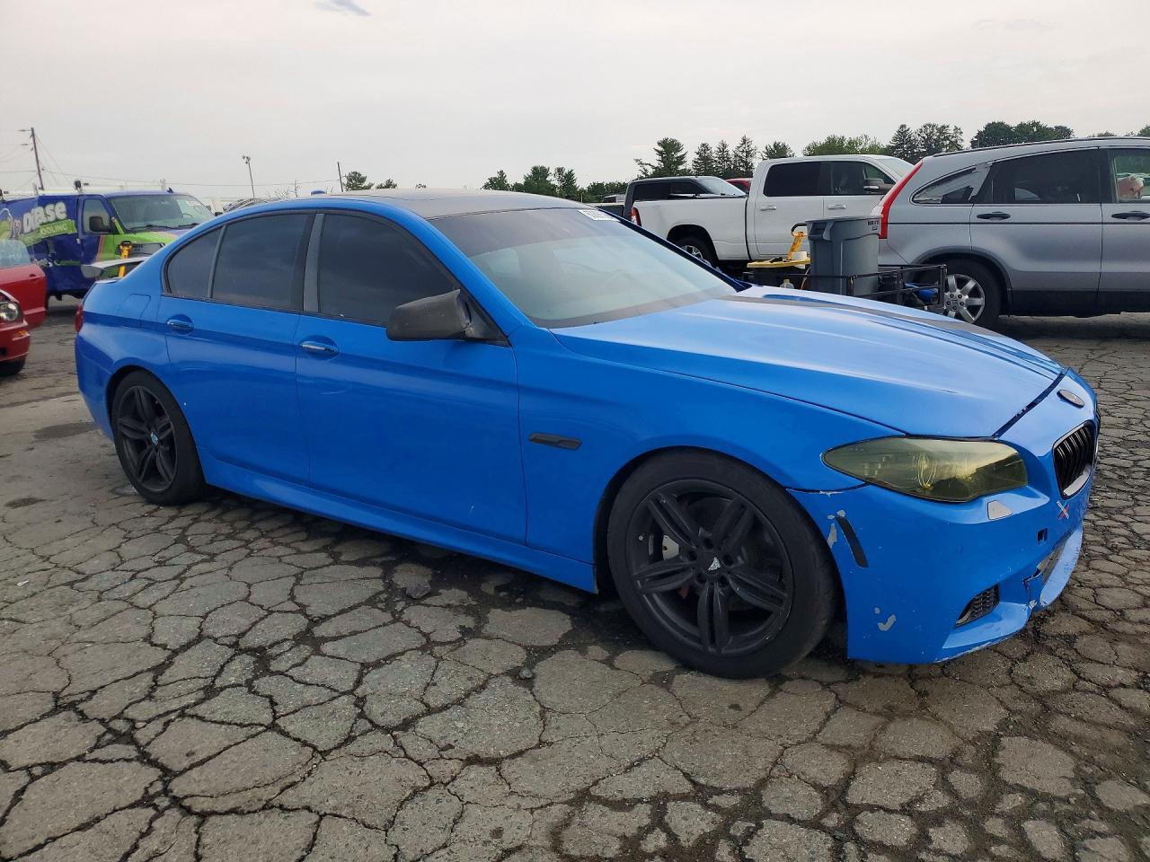 2012 BMW 550 I - Фото 4