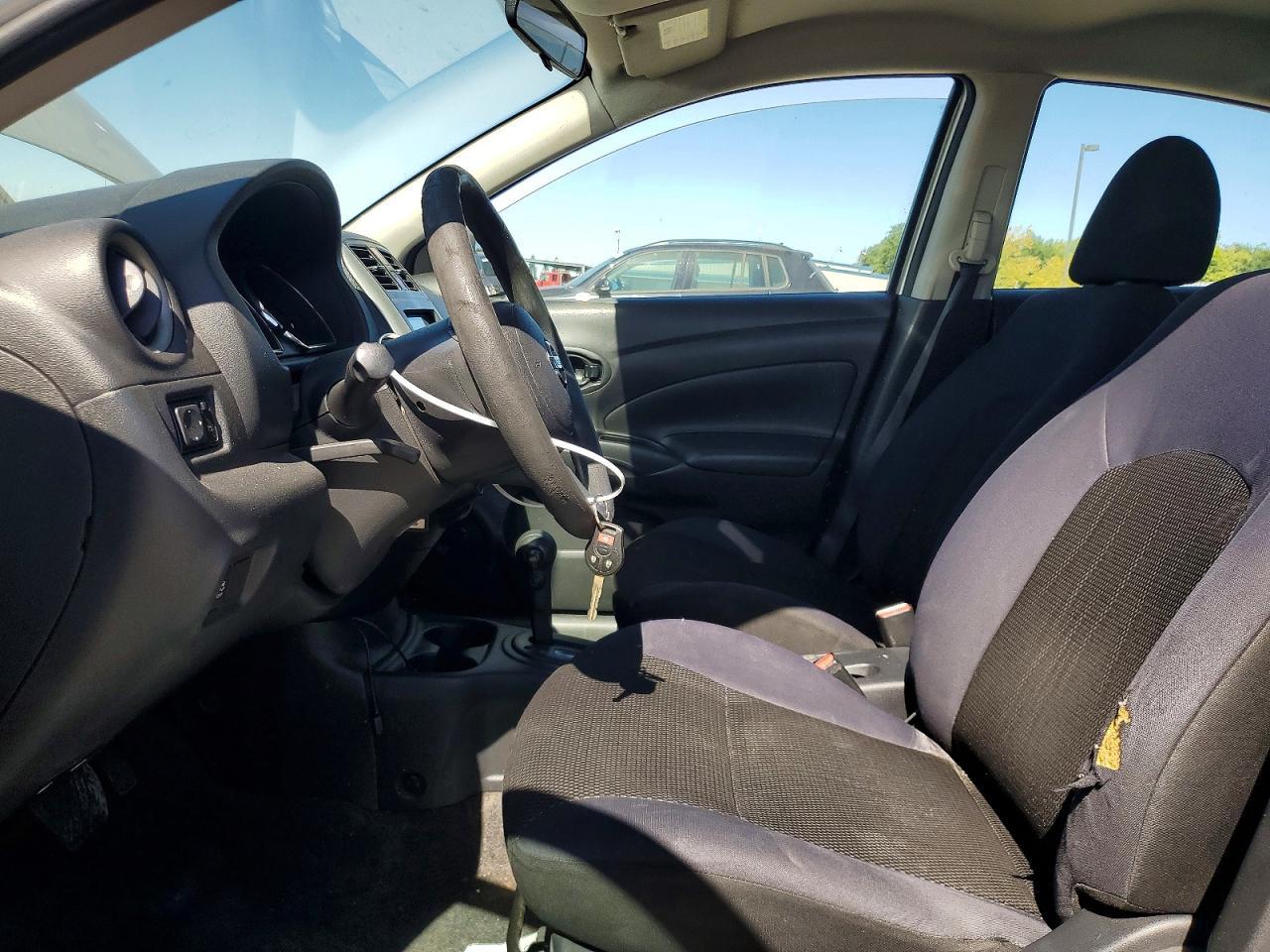 2012 Nissan Versa 1.6 S - Фото 7