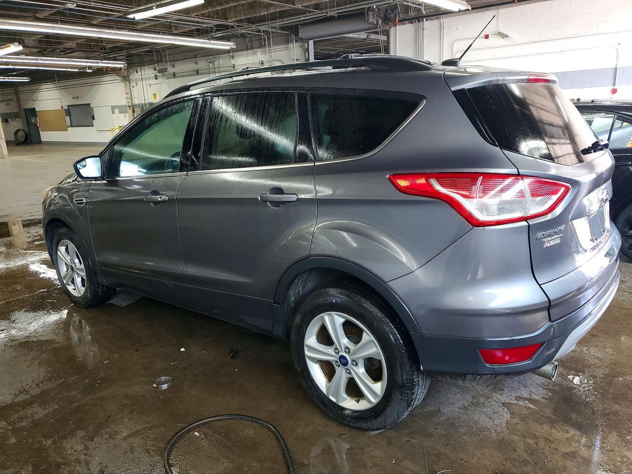 2013 Ford Escape Se - Фото 2