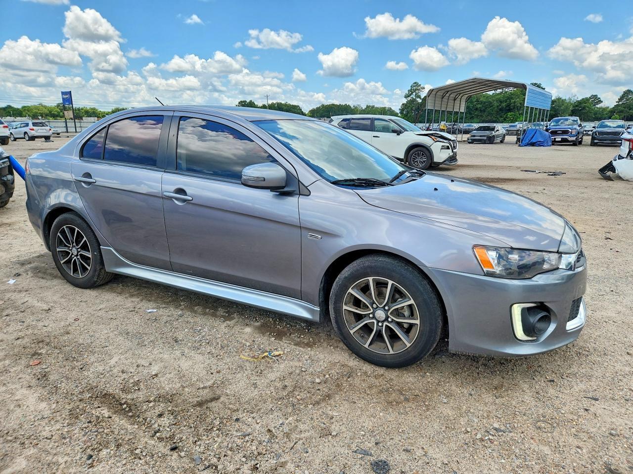 2017 Mitsubishi Lancer Es - Фото 4