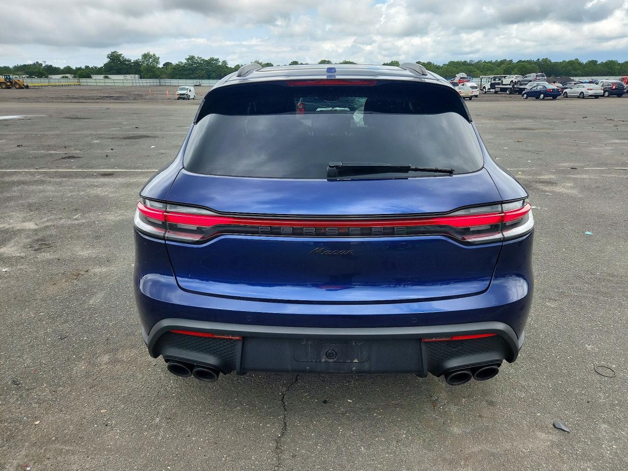 2025 Porsche Macan Base - Фото 6