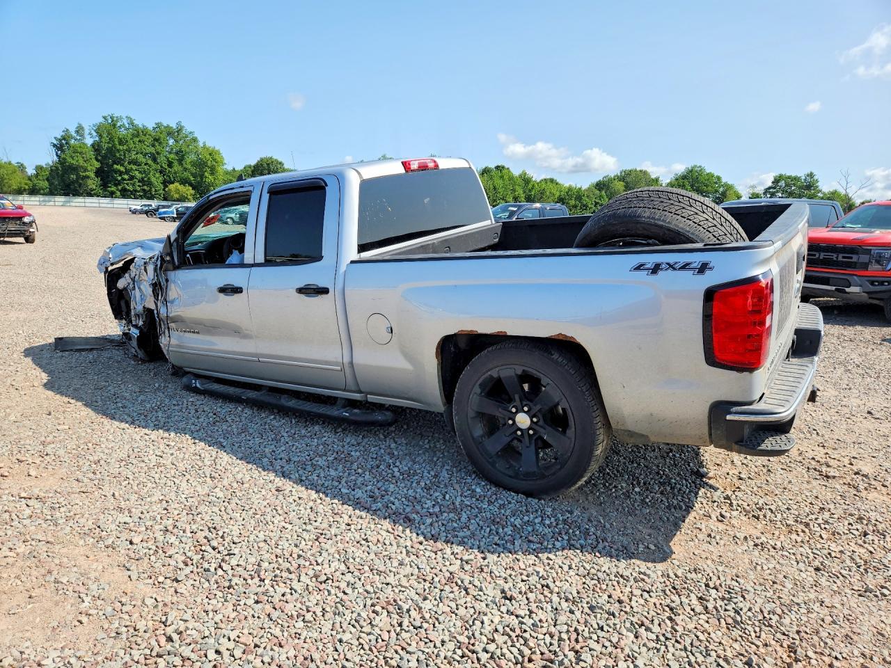 2015 Chevrolet Silverado K1500 Lt - Фото 2