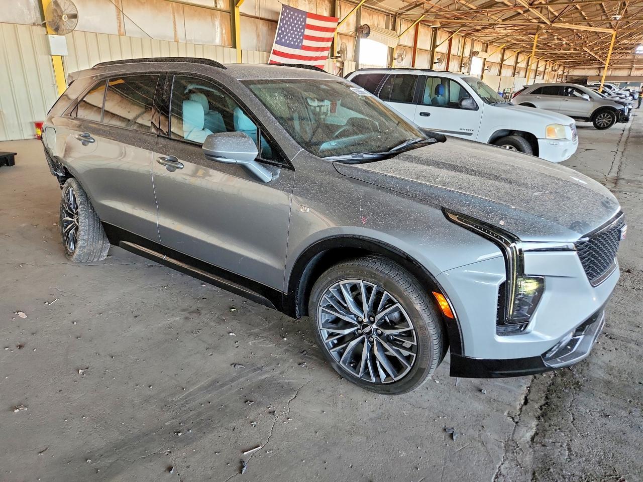 2024 Cadillac Xt4 Sport - Image 4