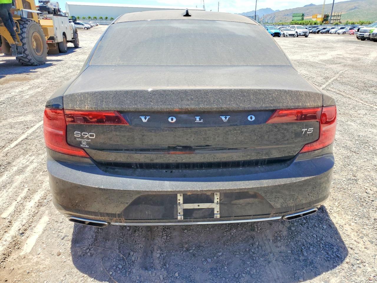 2019 Volvo S90 - Фото 6